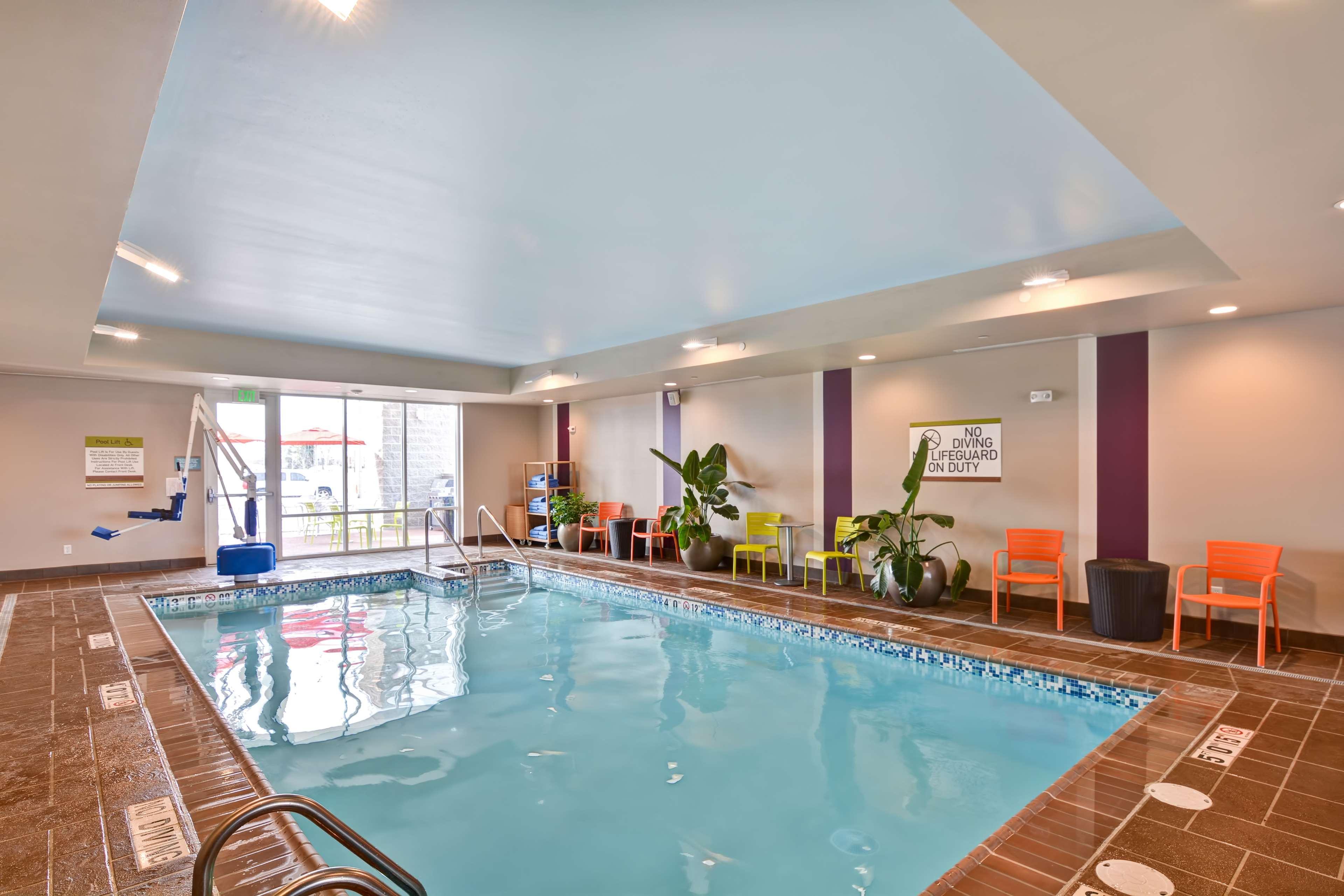 Home2 Suites By Hilton Грийн Бей Екстериор снимка