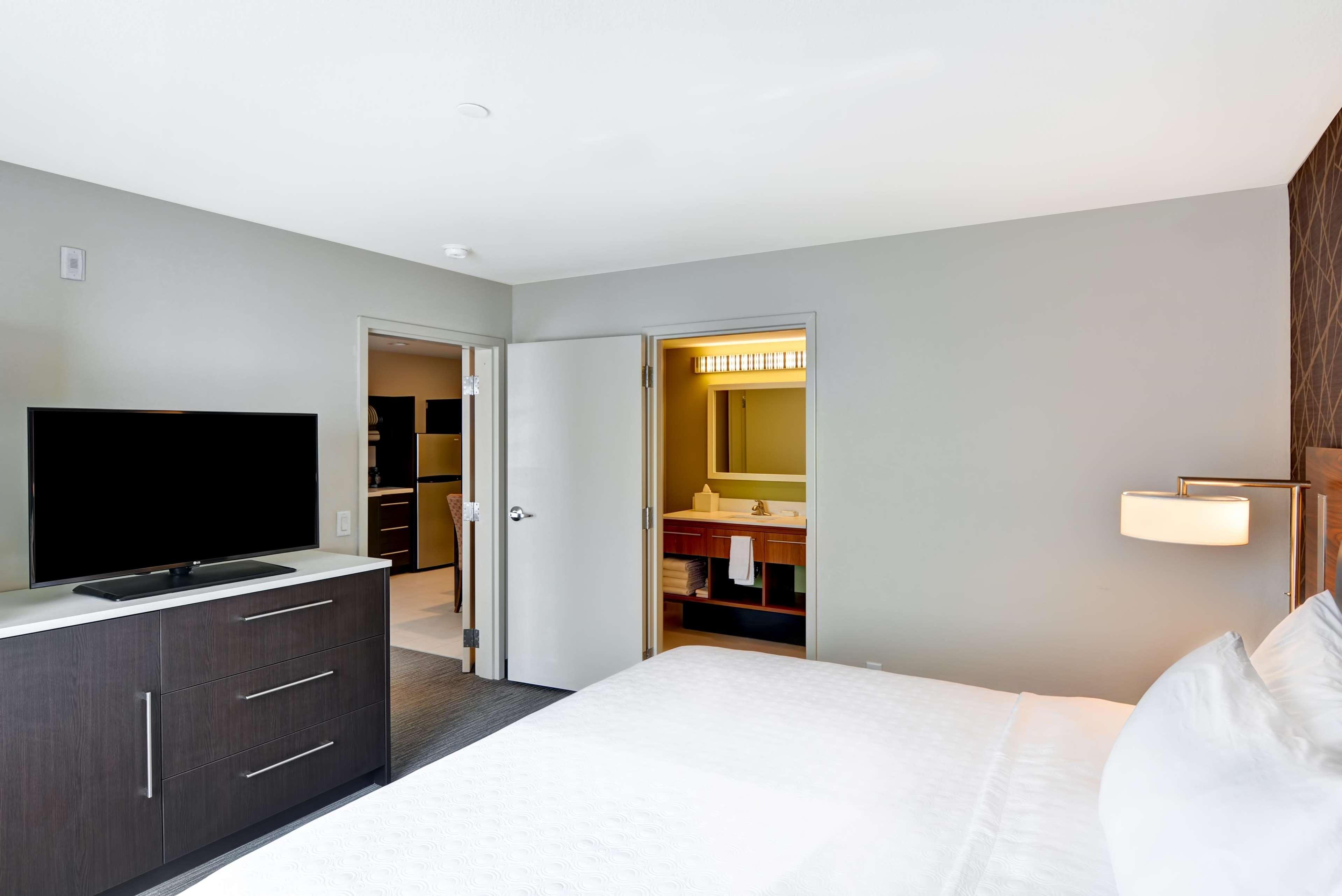 Home2 Suites By Hilton Грийн Бей Екстериор снимка