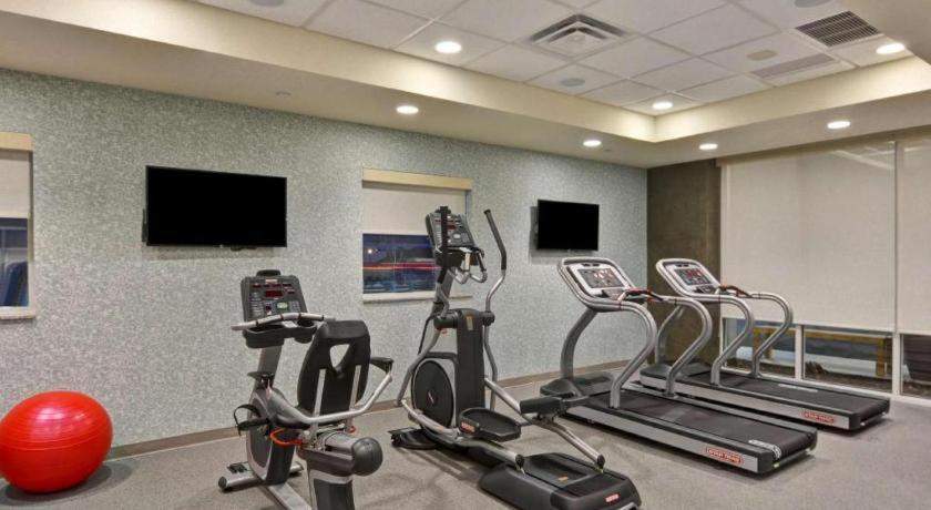 Home2 Suites By Hilton Грийн Бей Екстериор снимка